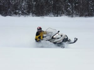 P1100151 yukon snowmobiling photo